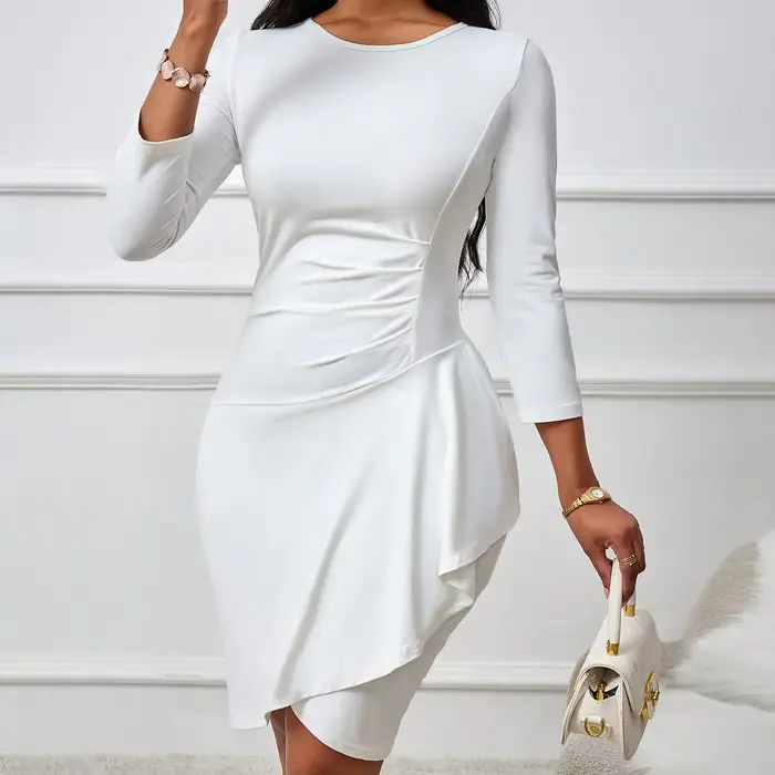 Robe moulante mini blanche à col rond pour femme - Élégante robe fourreau à manches 3/4, taille fron