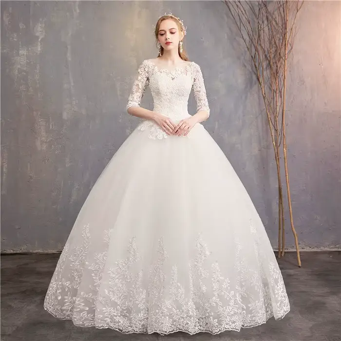 Robe de Mariée de Luxe en Dentelle Brodée à Demi-Manches