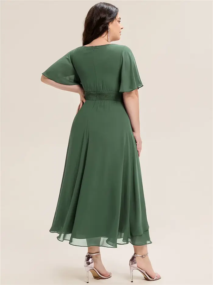 Robe de cocktail simple et modeste en mousseline pour la mère de la mariée