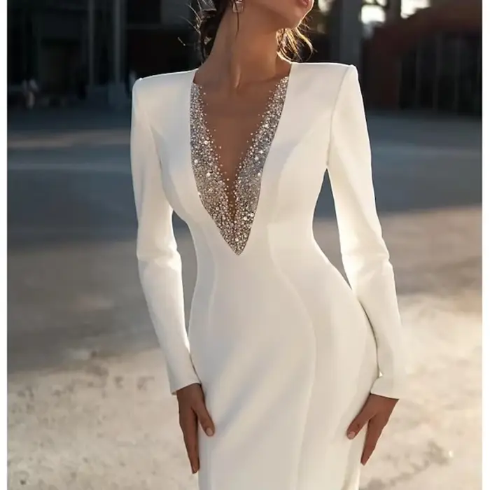 Robe de mariée sirène élégante, manches longues brillantes, col en V, robe éducative, train de balay