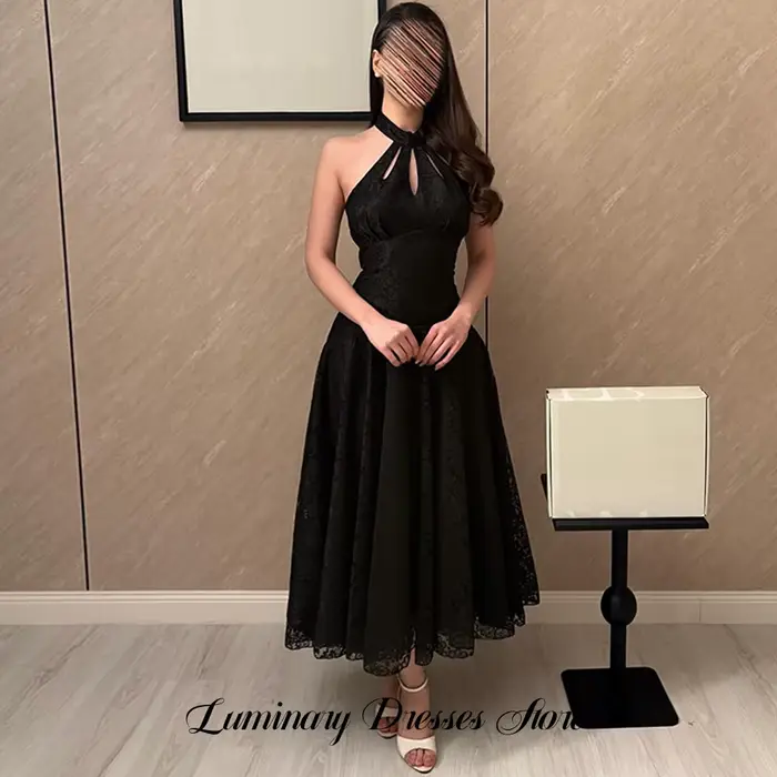 Robe de soirée élégante en dentelle noire