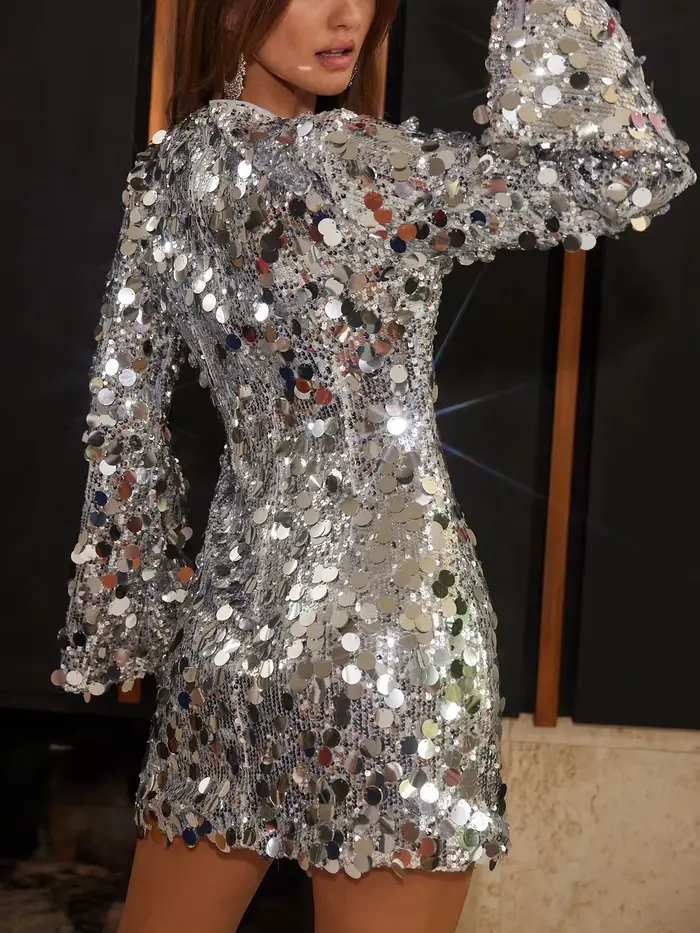 Robe Courte Tendance Argentée à Paillettes pour Femme