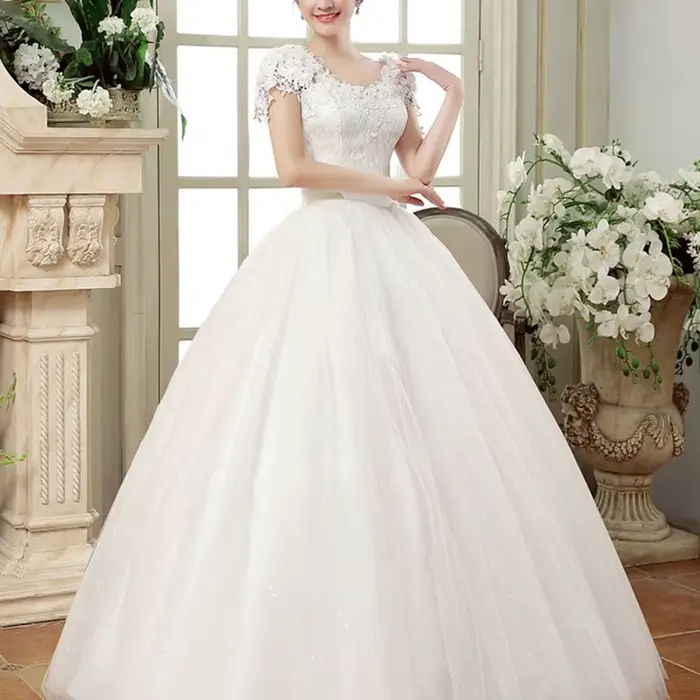 Nouvelle robe De mariée grande taille minceur longueur au sol sangle arrière dentelle fleur robes
