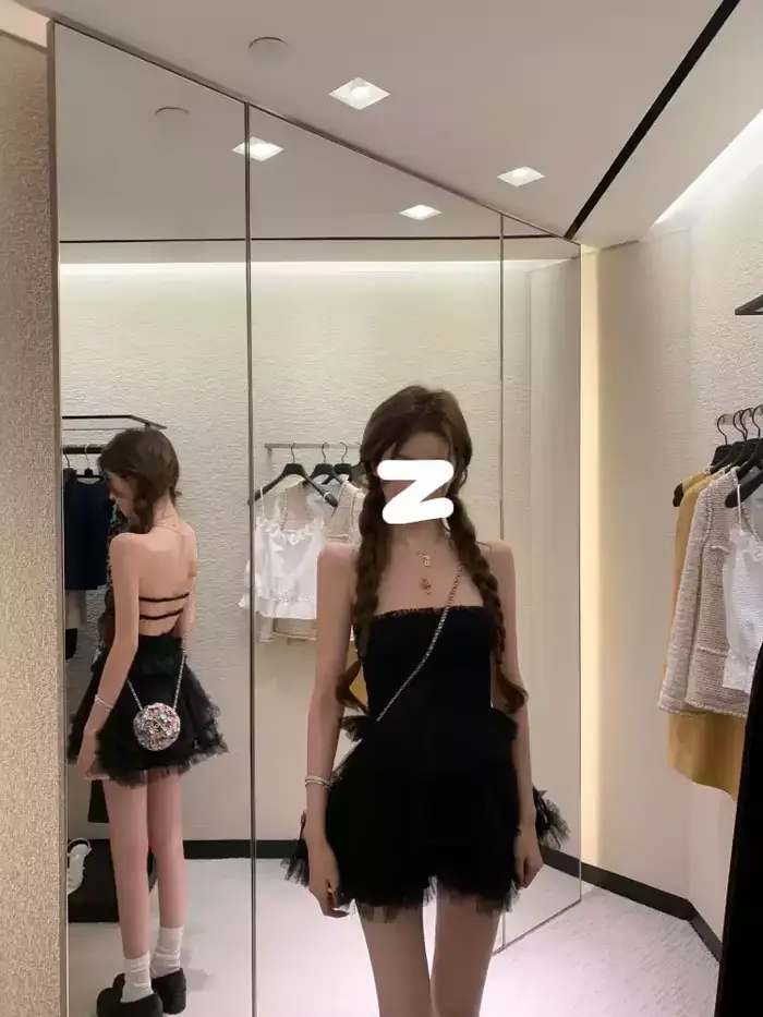 Robes mini sexy sans bretelles en dentelle froncée et dos nu pour femme