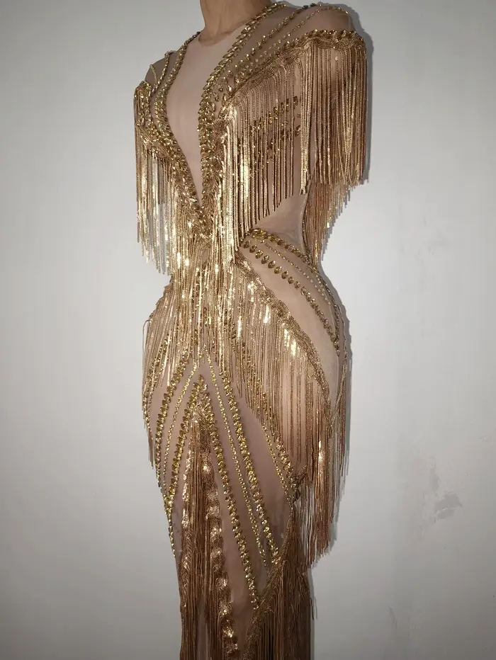 Robe longue de soirée luxueuse en polyester pour chanteuses de club, avec strass et franges, disponible en plusieurs tailles et couleurs