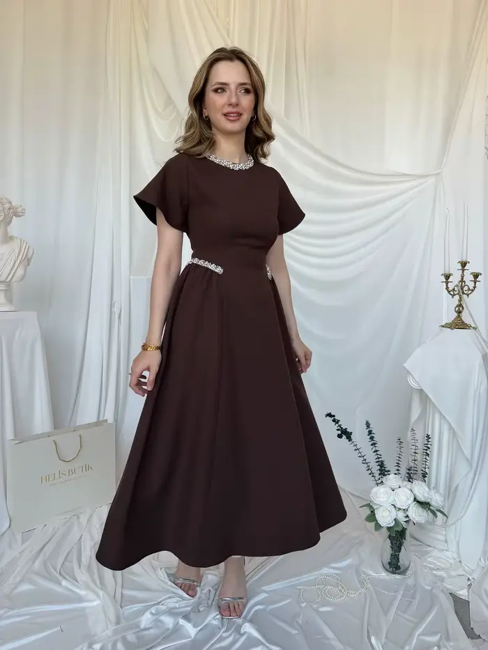 Robes de bal personnalisées en forme de A, couleur kaki, perles et cristaux, robes de soirée pour oc
