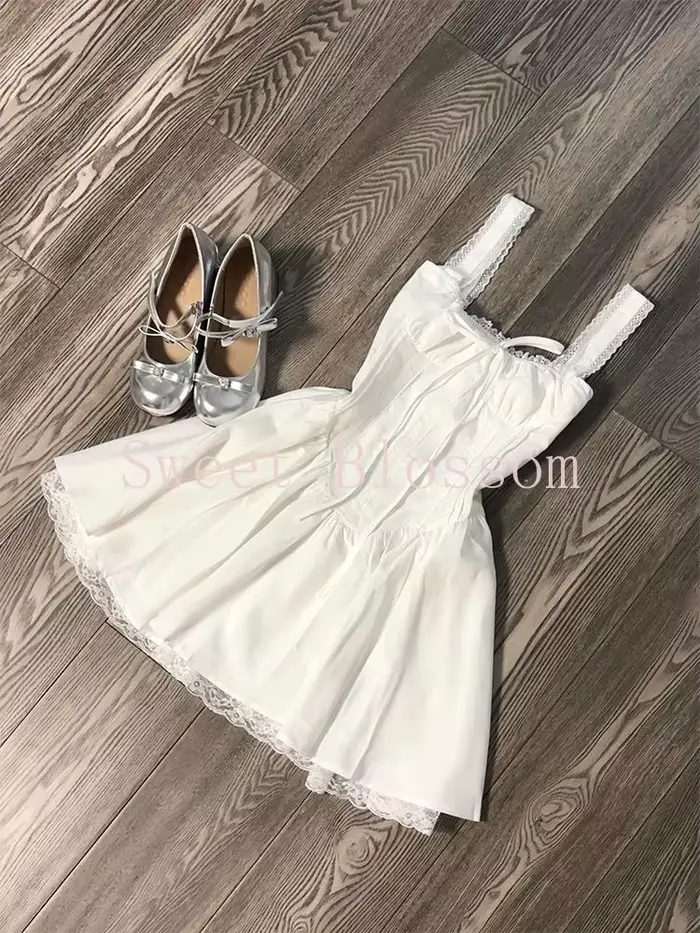 Robe blanche ZHUOLIN douce sans manches pour femmes avec col carré et arc décoration été printemps occassions spéciales élégante légèrement élastique polyester coton