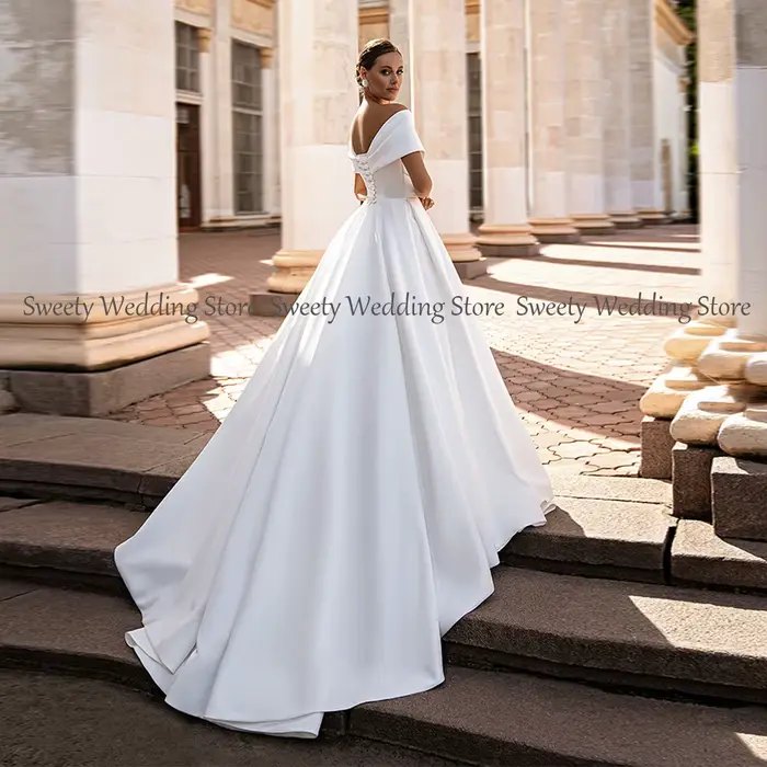 Jiayigong-Magnifique robe de Rhen satin