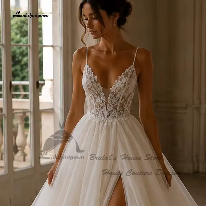 Robe de mariée Lakshmigown en polyester et nylon, style bohème chic avec dos nu, personnalisable en couleur et taille, idéale pour cérémonies de mariage et événements spéciaux
