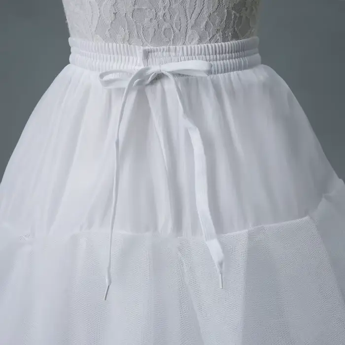 Jupon en tulle et crinoline moelleux à 4
