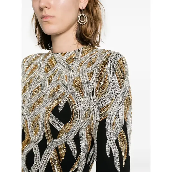 Robes de soirée luxueuses col rond élégantes manches longues perles cristal