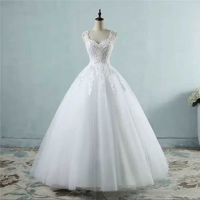 Robe de mariée principale de mariée brodée en dentelle sans manches