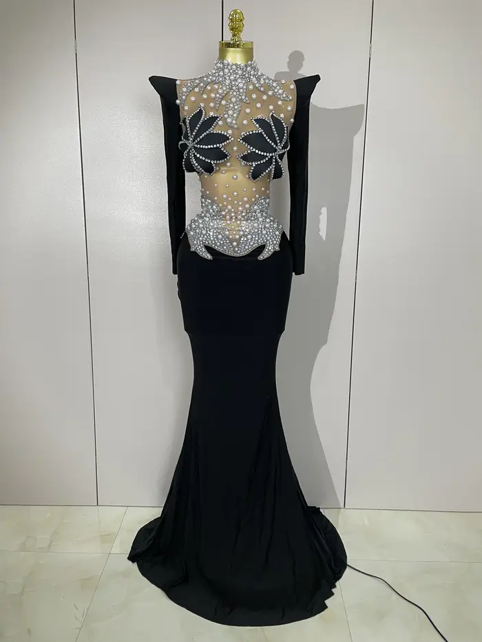 Robe longue de luxe en maille transparente pour femmes