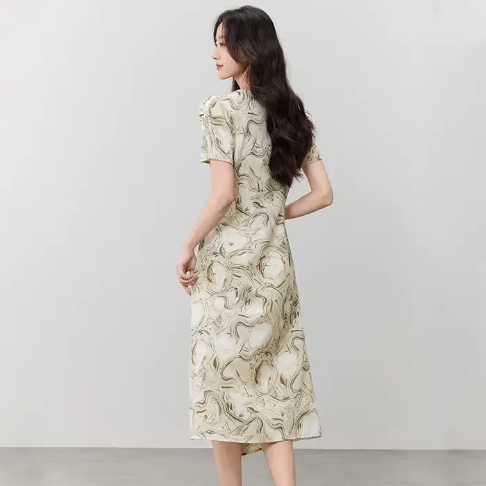 Robe plissée d'été Sentubila 2026 à la française imprimée floral pour femme décontractée et élégante occassions spéciales