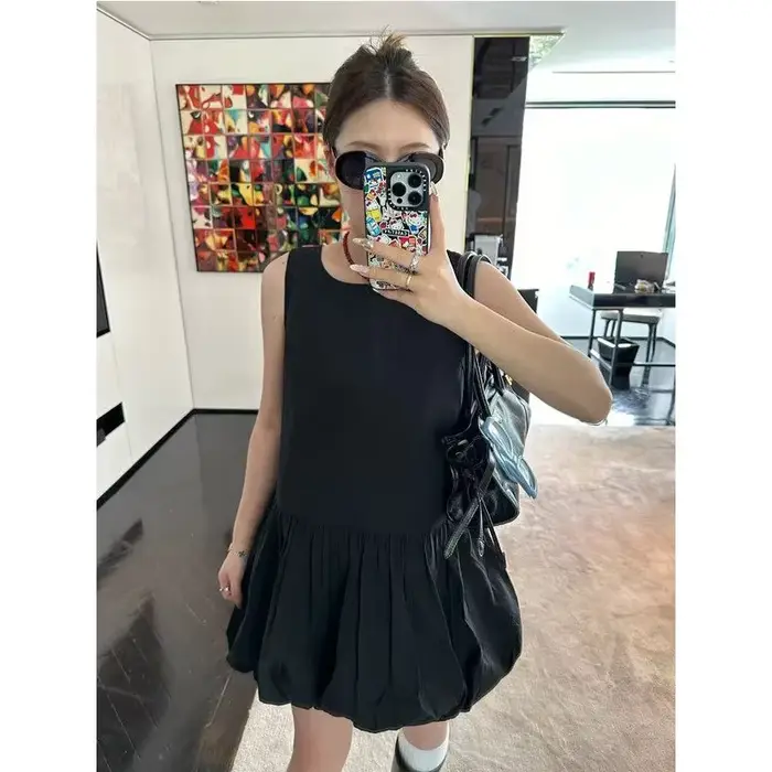 Robe gilet noire sans manches pour femmes