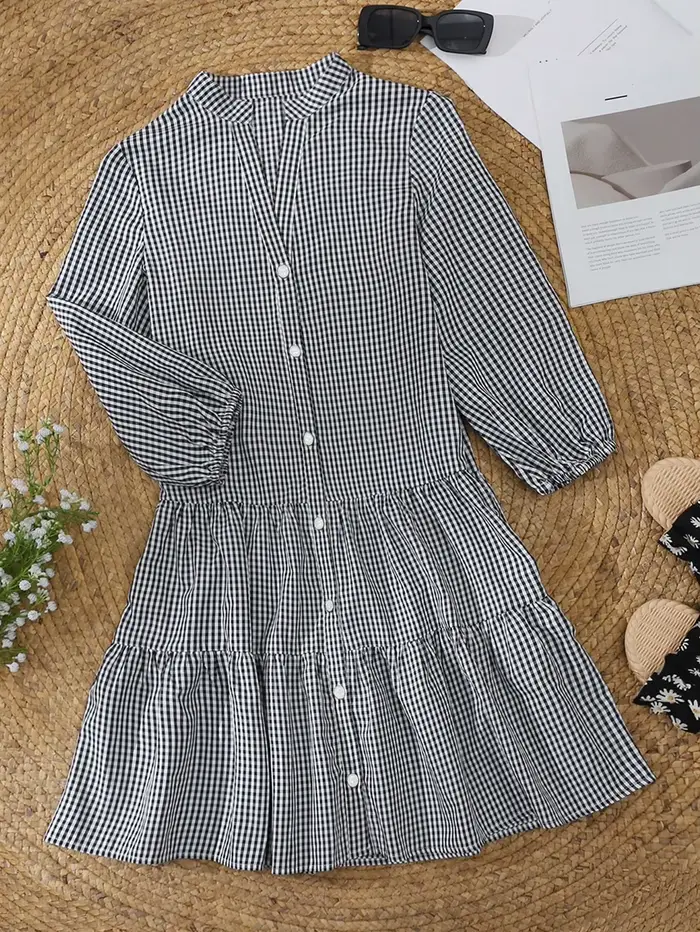 Robe de plage à demi-manches col en V patchwork boutonnée décontractée élégante pour femmes occasions spéciales été vacances 2025