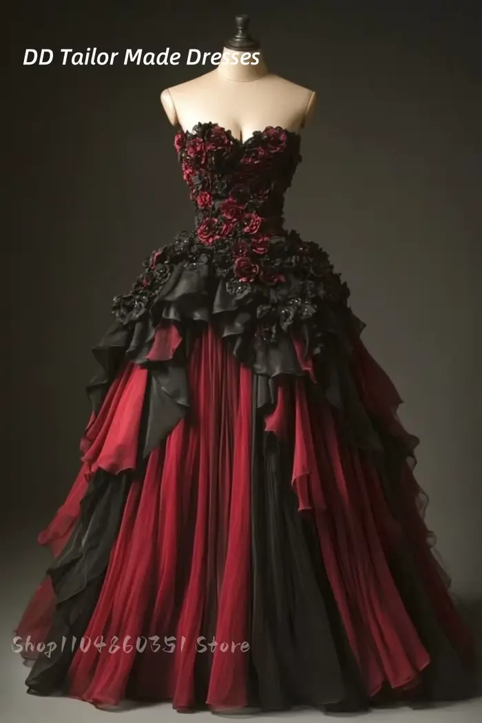 Robe de mariée gothique noire et bordeaux avec fleurs roses et volants, robe de mariée vintage, cost