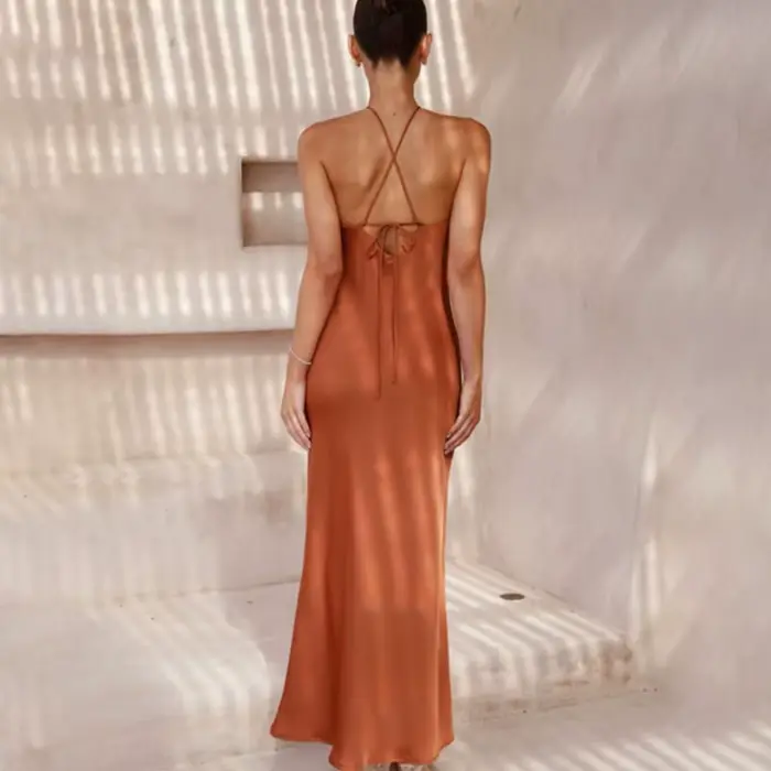 Robes de soirée pour femmes printemps été nouveau Sexy solide mince sans manches dos nu tempérament Maxi