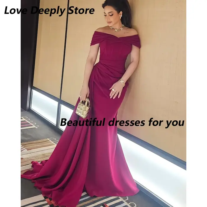 Robe de bal élégante sirène en polyester sans manches avec soutien-gorge intégré pour femmes occasions spéciales bal mariage晚会 以上内容严格遵循了你的指示，并使用了提供的产品信息来创建一份充满吸引力的产品描述。此描述旨在激发顾客购买欲望，同时遵循了你对HTML结构的具体要求。