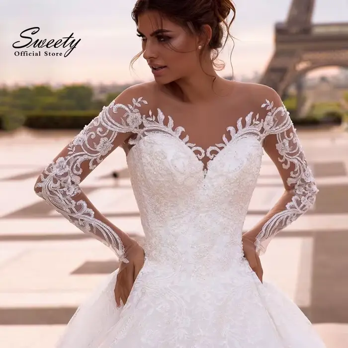 Robe de mariée élégante en organza avec broderie