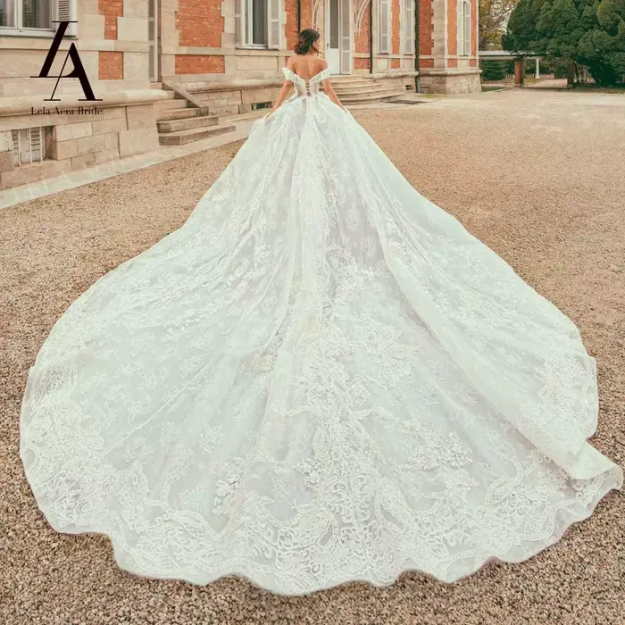 Robes de mariée épaules dénudées LelaAcra pour femmes 2026