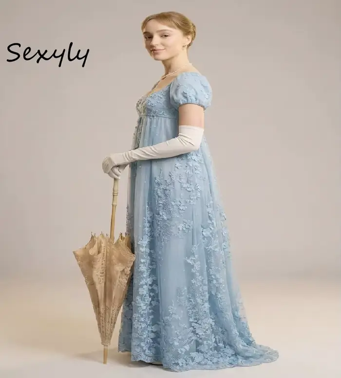 Robe de soirée bleu Daphné style Régence