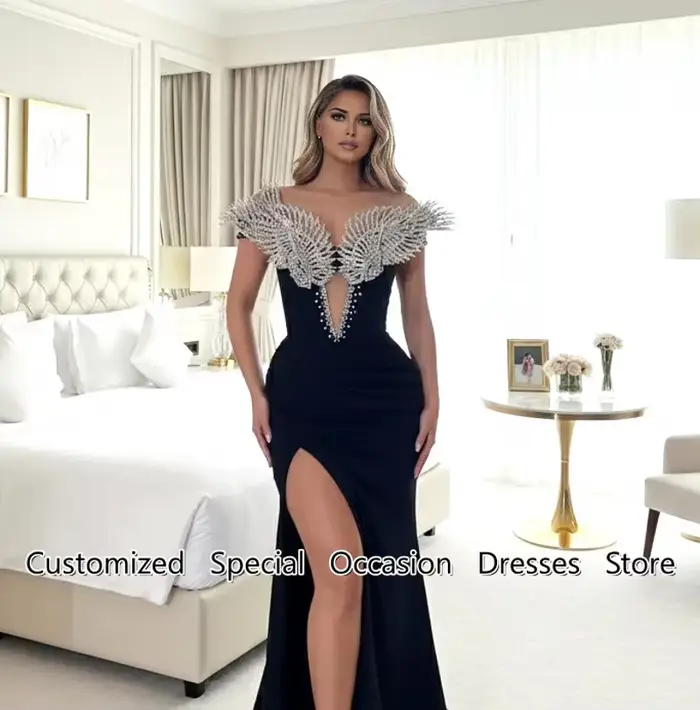 Robe de soirée noire 2026 avec diamants brillants