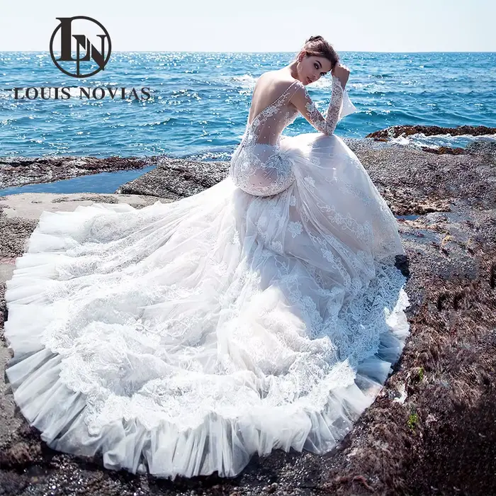 Robe de mariée sirène élégante avec perles délicates et appliques de fleurs 3D, col en V, manches longues et dos nu pour femmes occasions spéciales