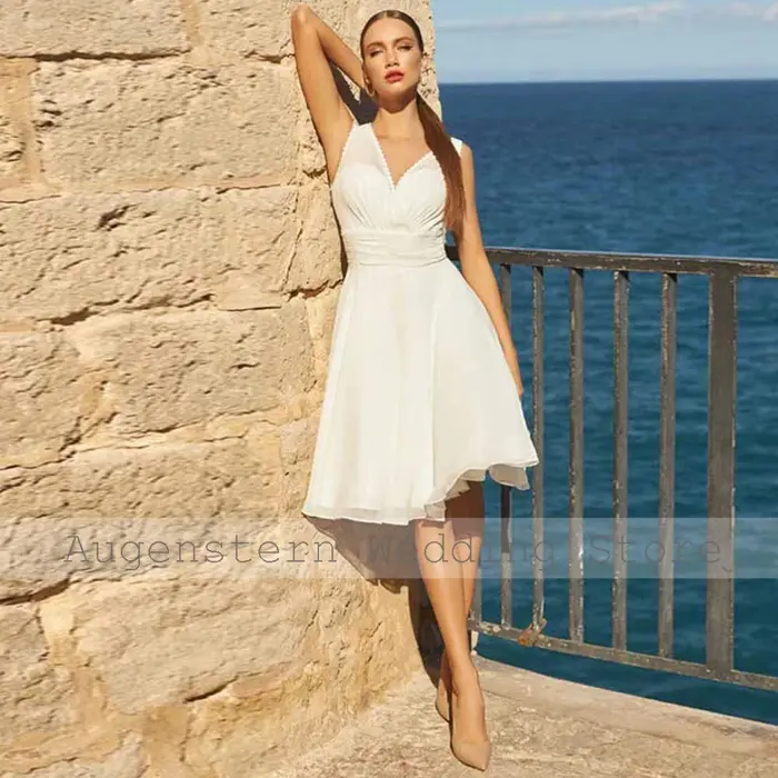 Robes de soirée de mariage élégantes, robe de fiançailles en tulle coupe A-line, ivoire, col en V, dos nu, boutonnée, plissée, robe de mariée 2026 pour femmes
