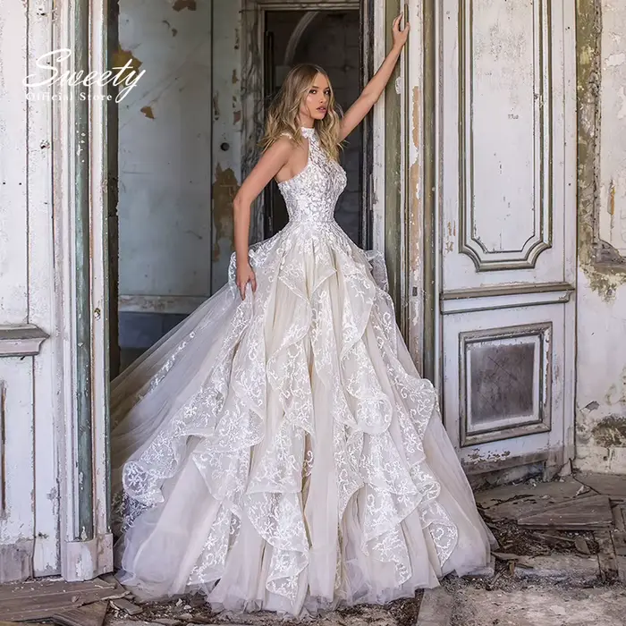 Robe de Mariée de Luxe en Dentelle Brodée sur Filet