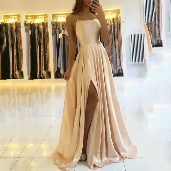 Robe de bal en Satin vert menthe
