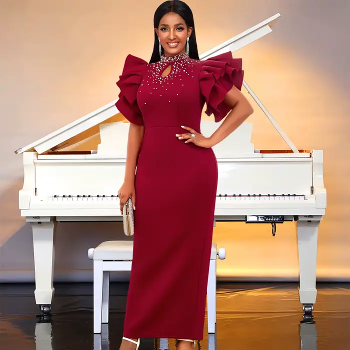 Robe longue personnalisée polyester perlée pour femmes style sexy club soirée d'anniversaire bal de promotion 2025