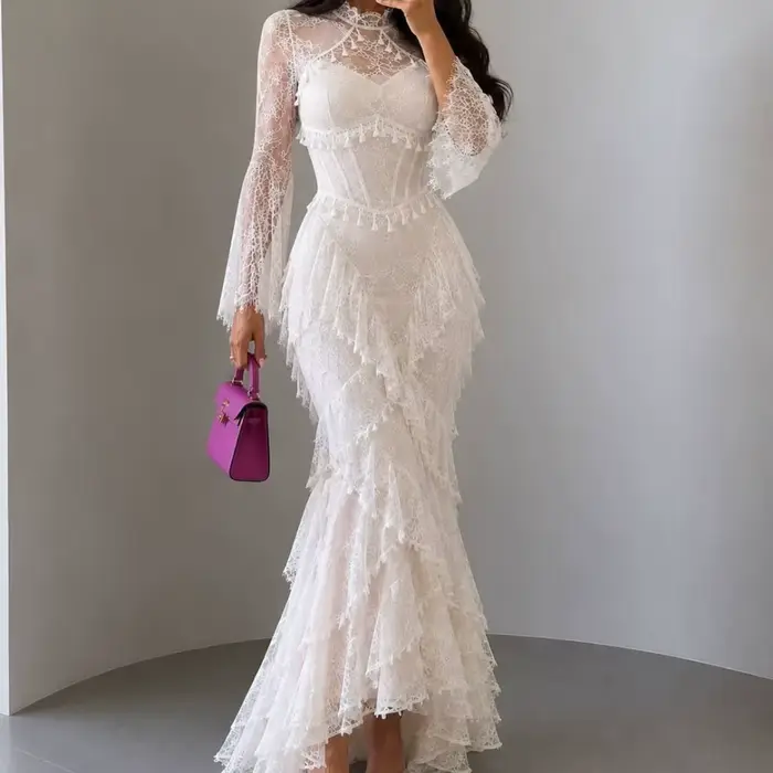 Robe de soirée sirène avec col montant