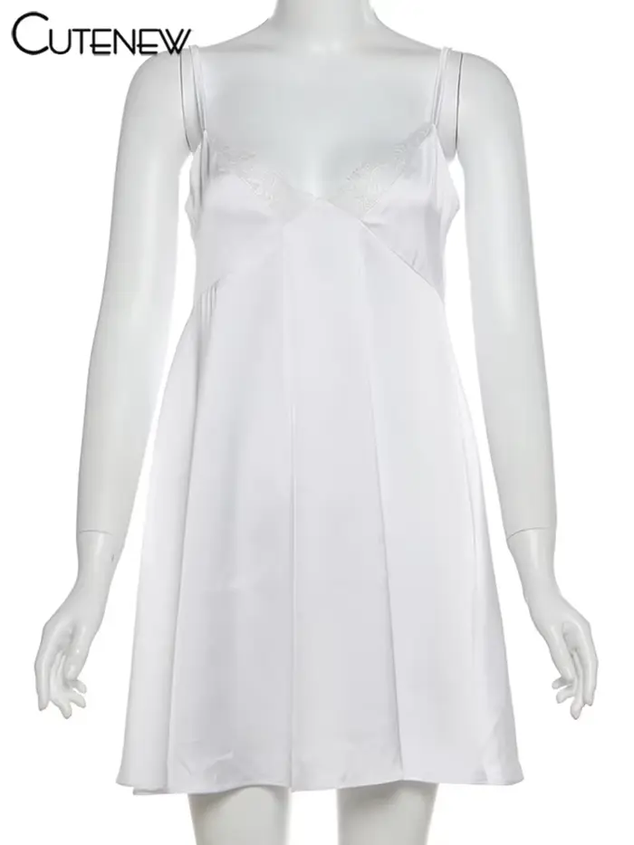Cutenew a-ligne femmes Robe Sexy concis dentelle Patchwork dos nu col en v drapé Mini robes femme Hipster solide