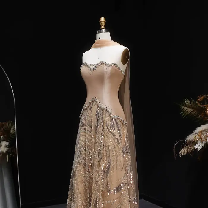 Robe de soirée trapèze de luxe Sharon Said Dubai avec sequins et écharpe