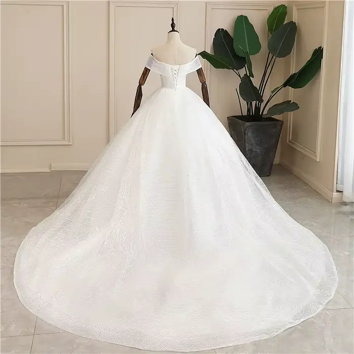 Robe de mariée de luxe à paillettes col bateau épaules dénudées personnalisée pour femmes grandes occasions spéciales