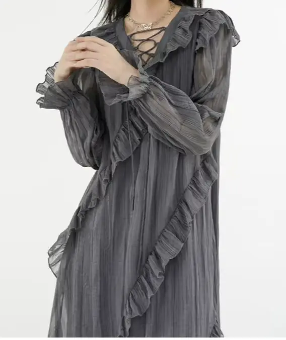 Robe longue de poupée grise pour femmes