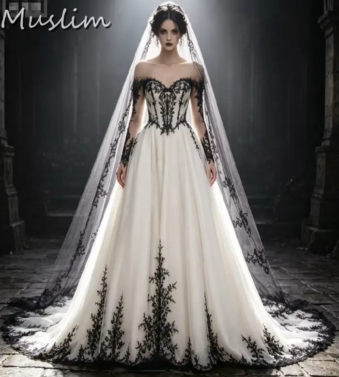 Robe de mariée gothique noire en dentelle blanche, épaules dénudées, coupe trapèze, manches longues,