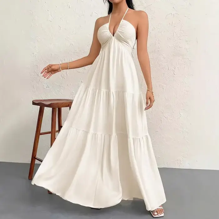 Robe trapèze plissée blanche