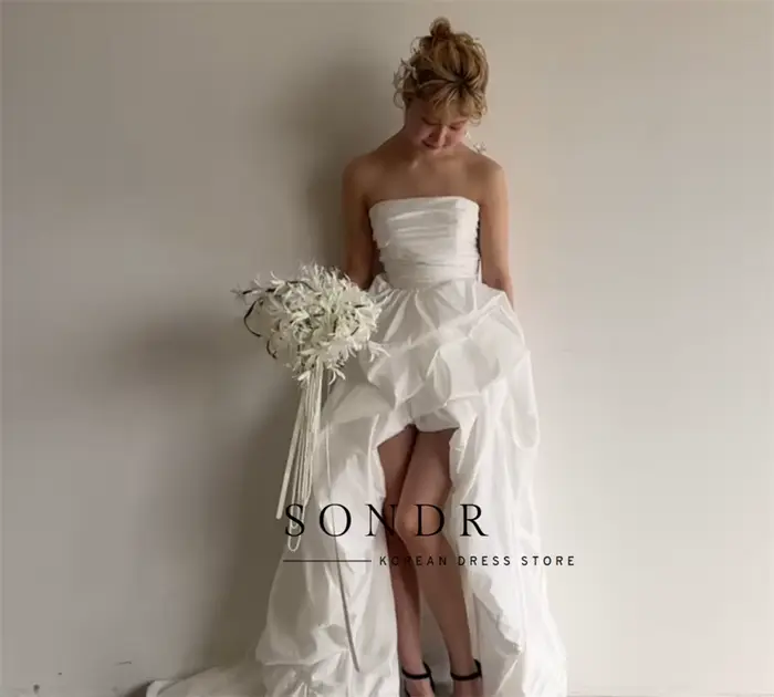 Robes de mariée japonaises modernes Sondr personnalisées