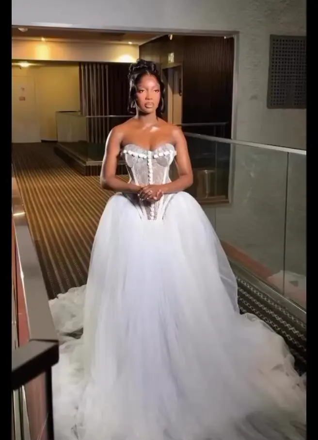 Alonlivn-Robe de mariée en satin à manches longues