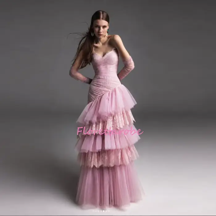 Robes de soirée élégantes en tulle et dentelle