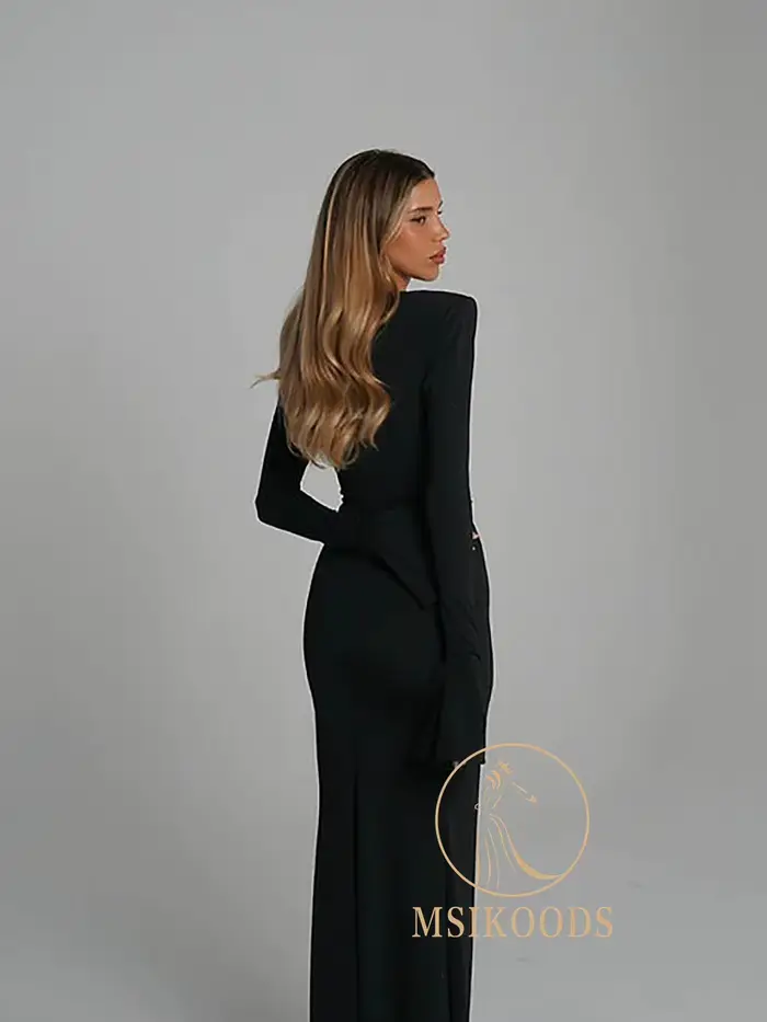 Robe de soirée noire Msikoods avec col carré et manches longues pour femmes, occasion de bal, soutien-gorge intégré, polyester crêpe, silhouette sirène, disponible en plusieurs tailles et couleurs