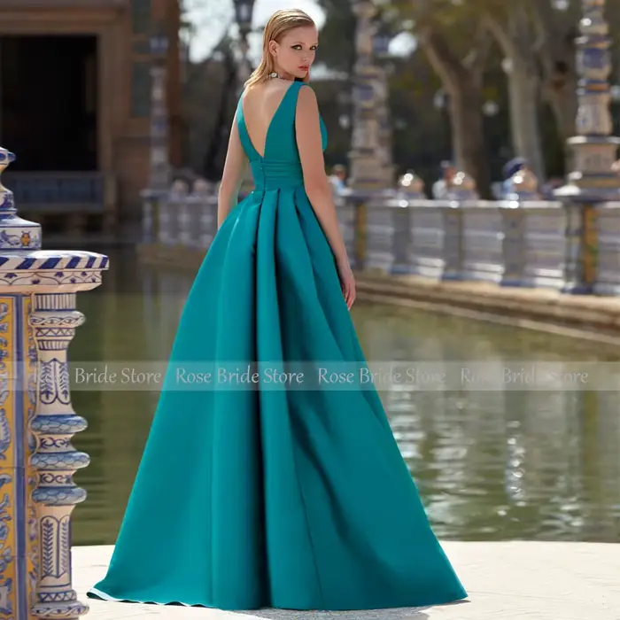 Robe de soirée en Satin Turquoise personnalisée