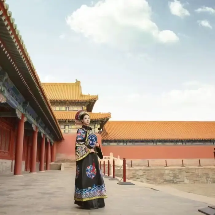 Costume Traditionnel de la ociastie Qing pour Femme