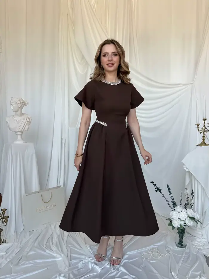 Robes de bal personnalisées en forme de A, couleur kaki, perles et cristaux, robes de soirée pour occasions formelles, robes de soirée de mariage