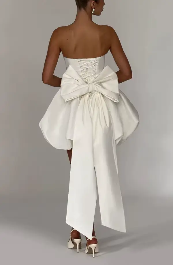 Robe de graduation rose personnalisée avec grand nœud, bustier, en satin ivoire, courte, mini, coupe trapèze, simple, formelle, pour soirée, bal de promo ou retour à la maison