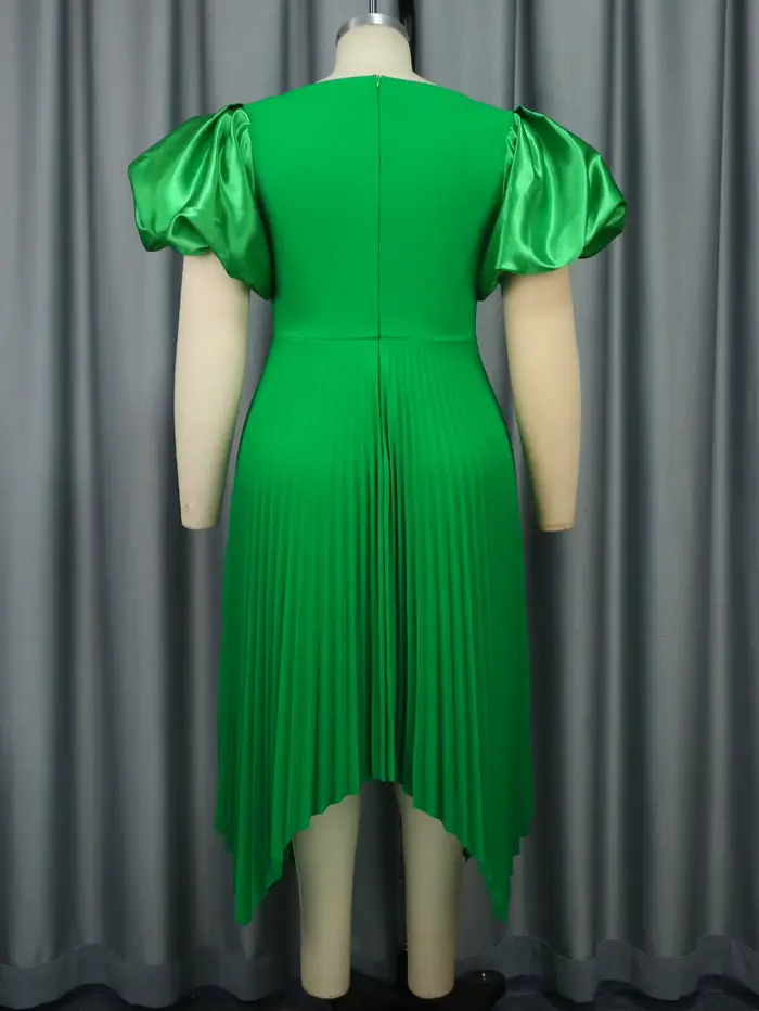 Robes mi-longues plissées pour femmes