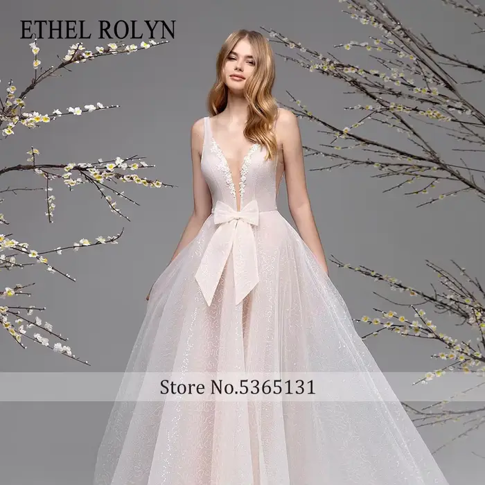 Robe de Mariage Ethel Rolyn avec Appliques Scintillantes, Col en V Profond et Train de la Cour pour Femmes Occasions Spéciales