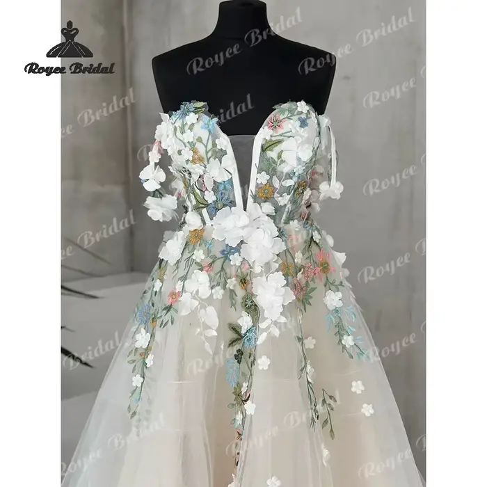 Robes de mariée rustiques florales coupe trapèze 2026 avec appliques de fleurs sauvages colorées